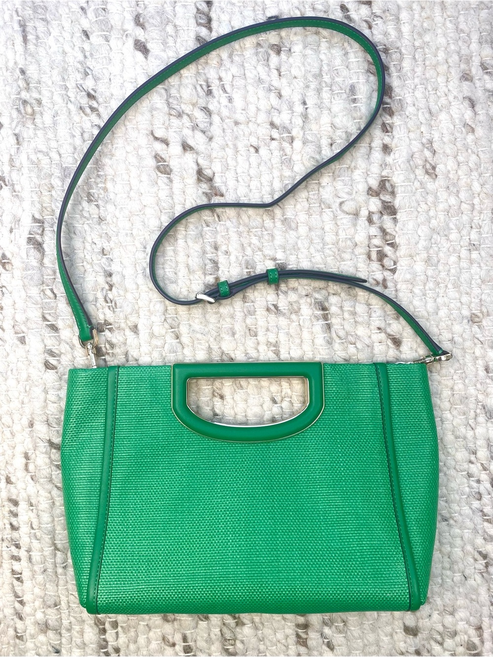 Kate Spade NWT Alexia Straw and Leather Crossbody Clutch in Green Bean - Picture 6 of 12